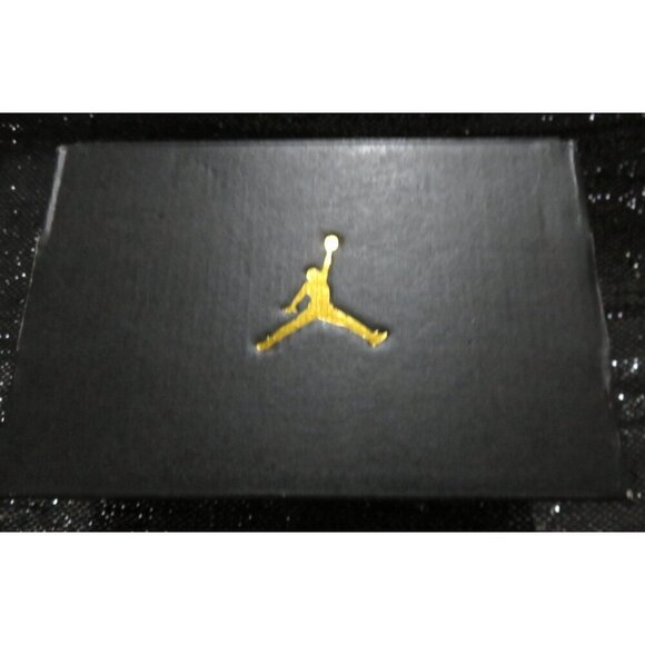 Nike Air Jordan 1 Mid Retro Metallic Gold Toddler 4C DM6217-001 - Picture 9 of 9